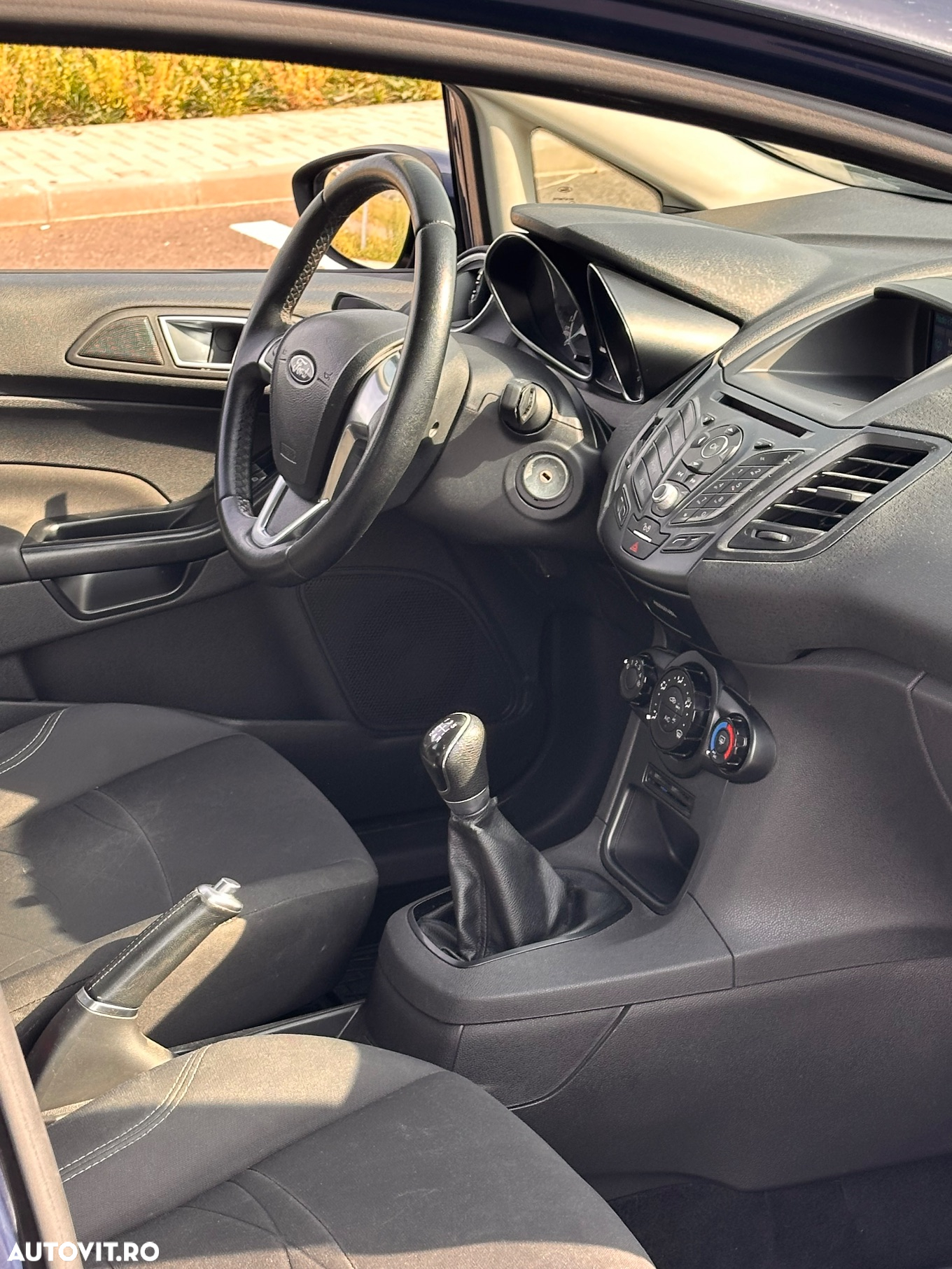 Ford Fiesta 1.0 Celebration - 8