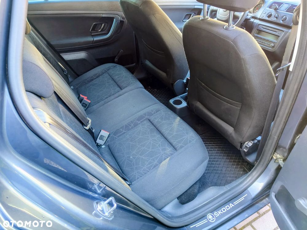 Skoda Fabia 1.2 HTP Active Green tec - 16