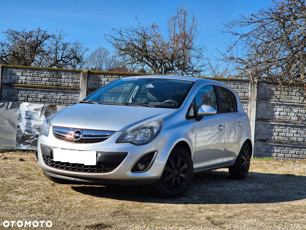Opel Corsa 1.4 16V Edition - 1