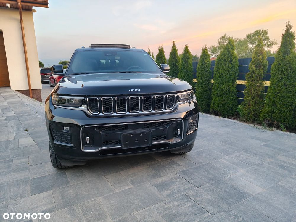 Jeep Grand Cherokee - 17