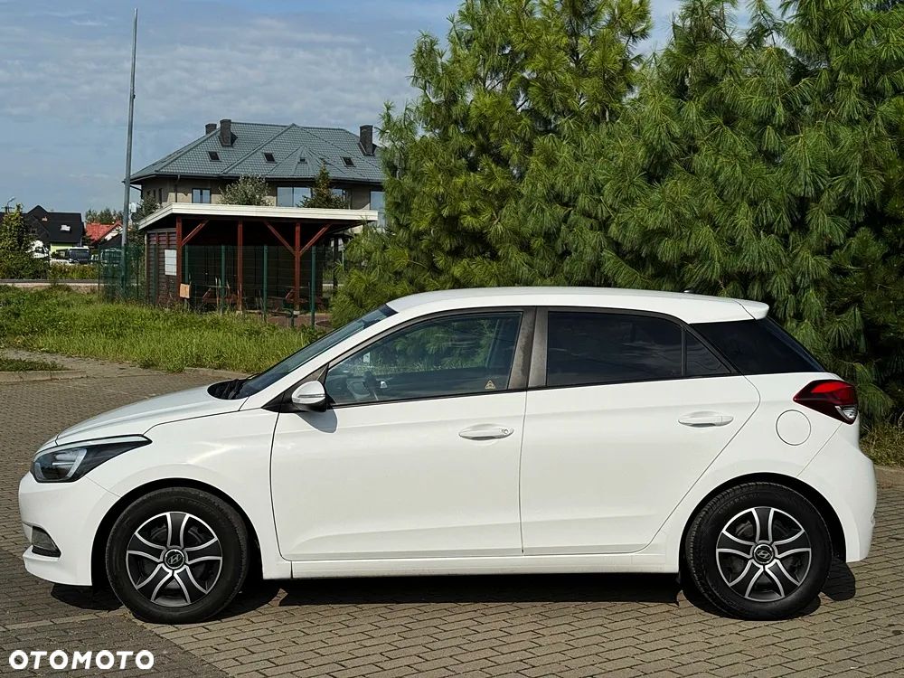Hyundai i20 1.25 Classic + - 9