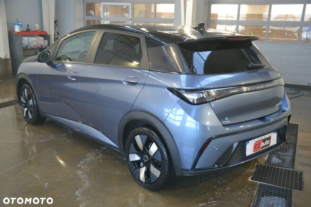 BYD Dolphin - 5
