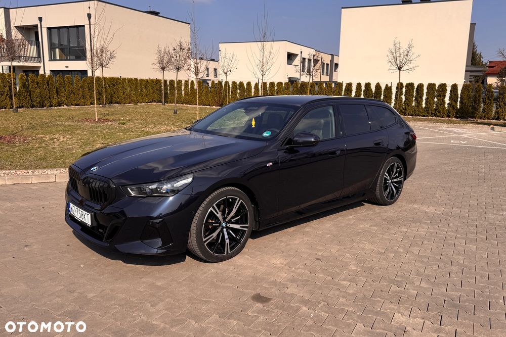BMW Seria 5 520d xDrive - 1