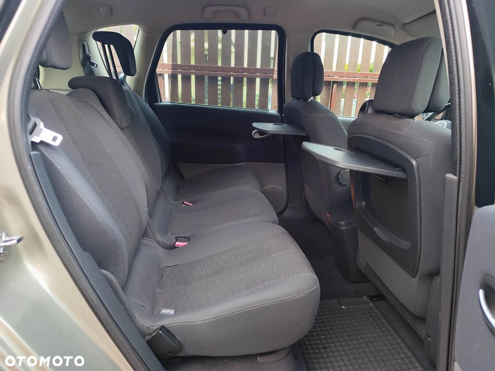 Renault Scenic 1.6 16V Confort Expression - 7