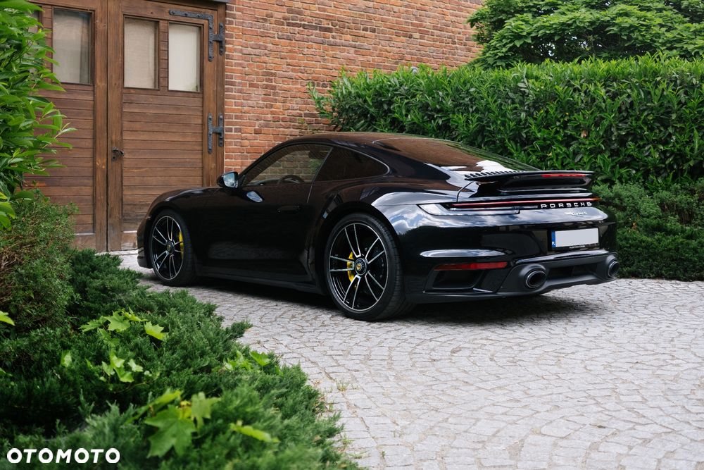 Porsche 911 Turbo S - 27