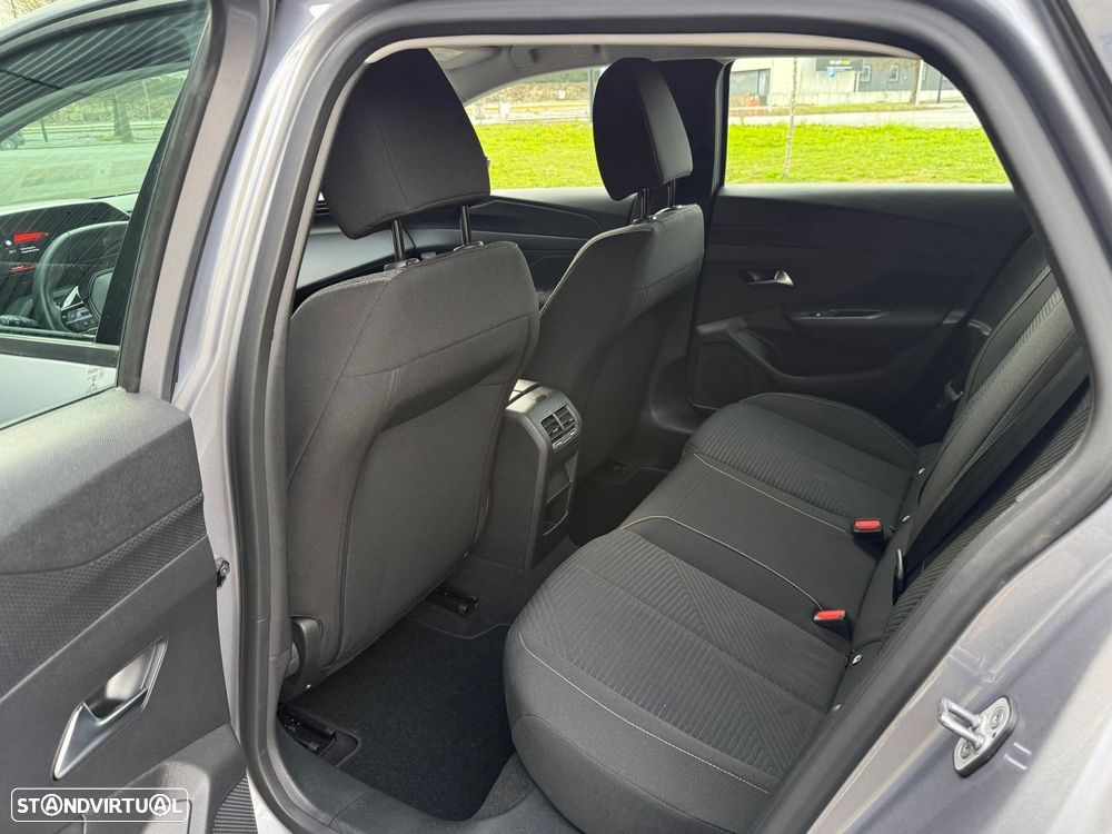 Peugeot 308 SW 1.5 BlueHDi Active Pack EAT8 - 18