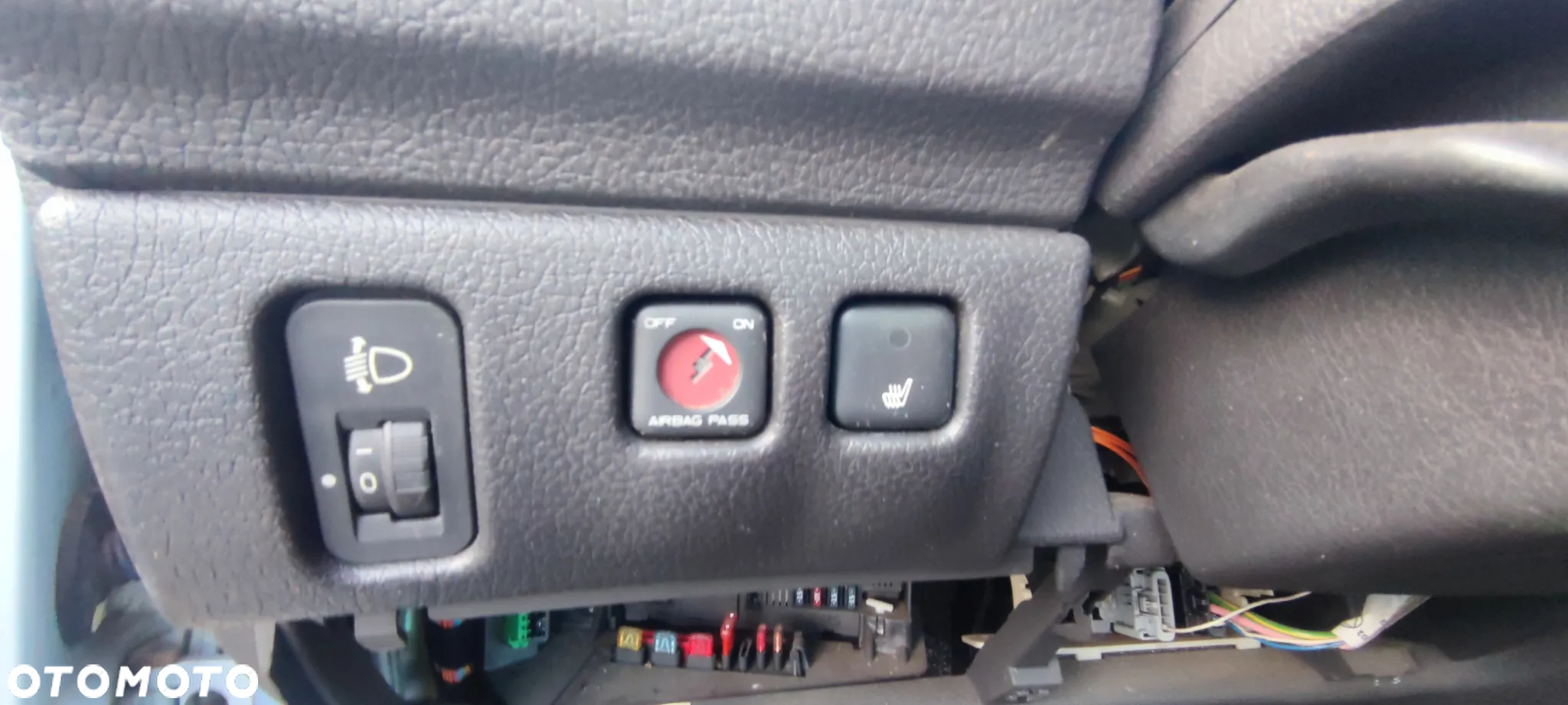 Peugeot 206 CC 110 Automatik Platinum - 11