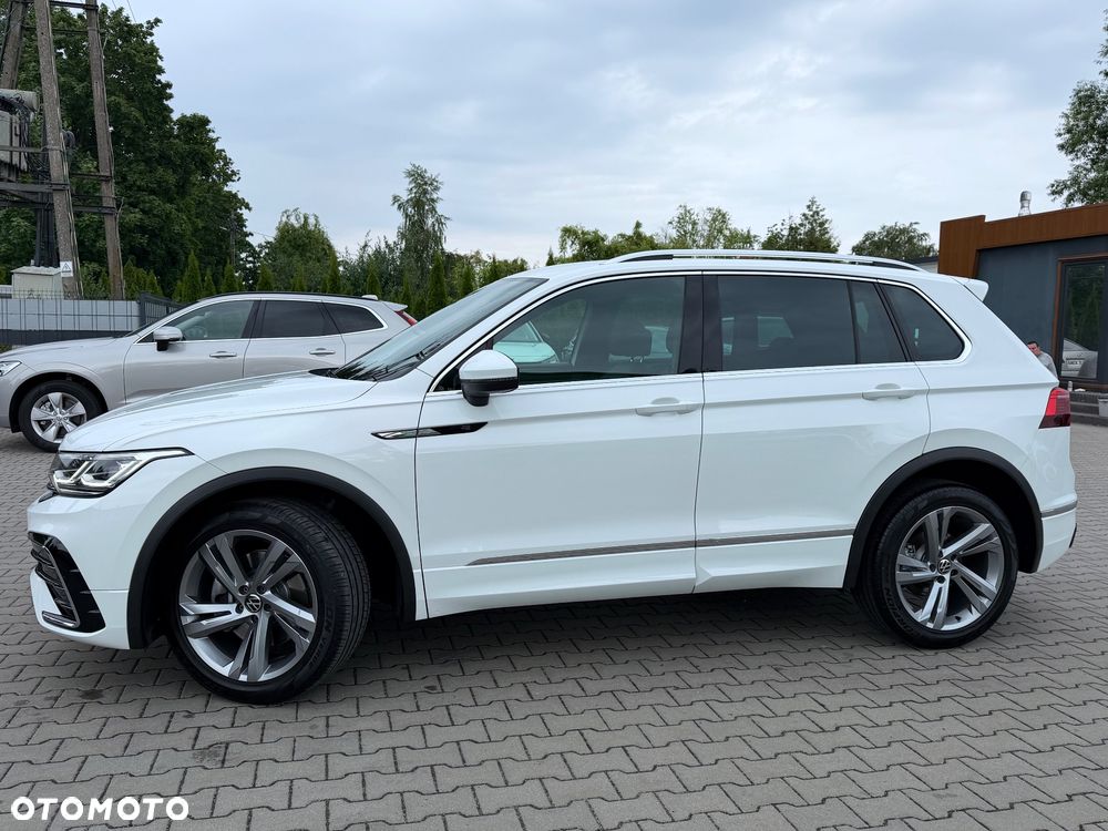 Volkswagen Tiguan 2.0 TDI SCR 4MotION DSG R-Line - 4
