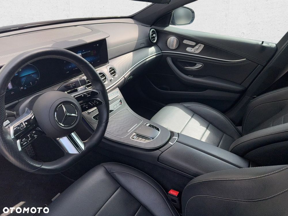 Mercedes-Benz Klasa E 220 d 4-Matic Business Edition - 21