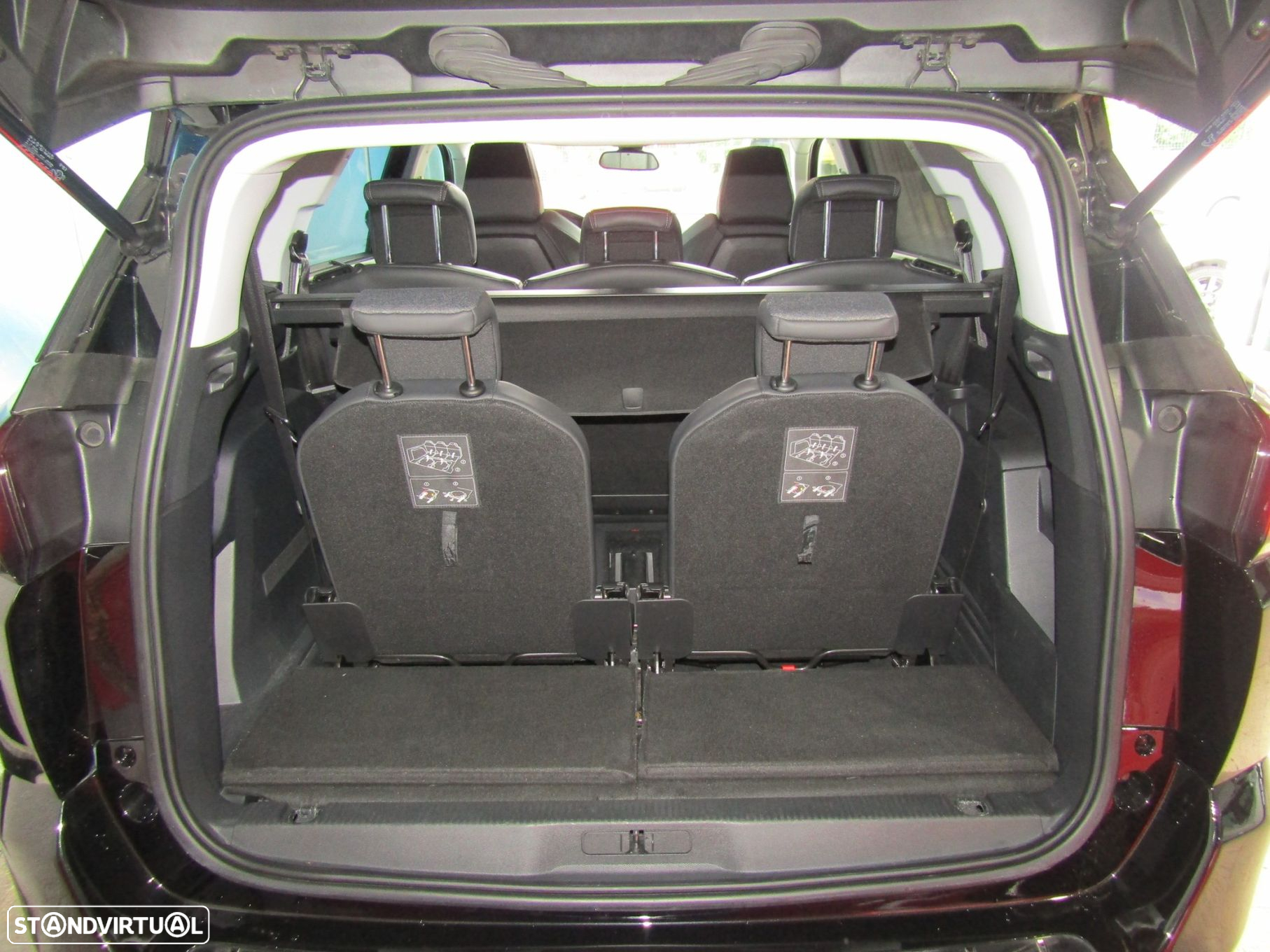 Peugeot 5008 1.5 BlueHDi Allure - 14