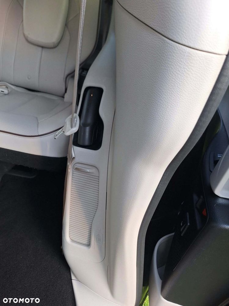 Chrysler Pacifica - 14