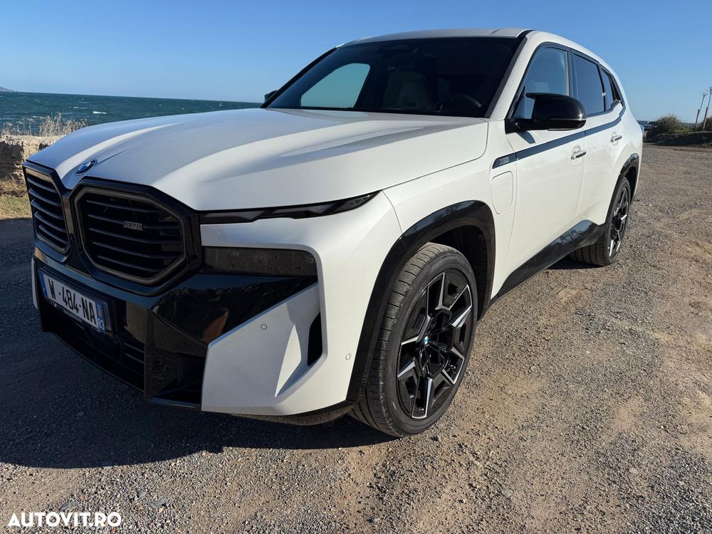 BMW XM 50e - 1