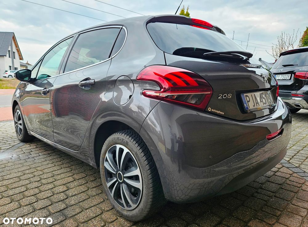 Peugeot 208 1.2 PureTech GPF Allure S&S EAT6 - 34