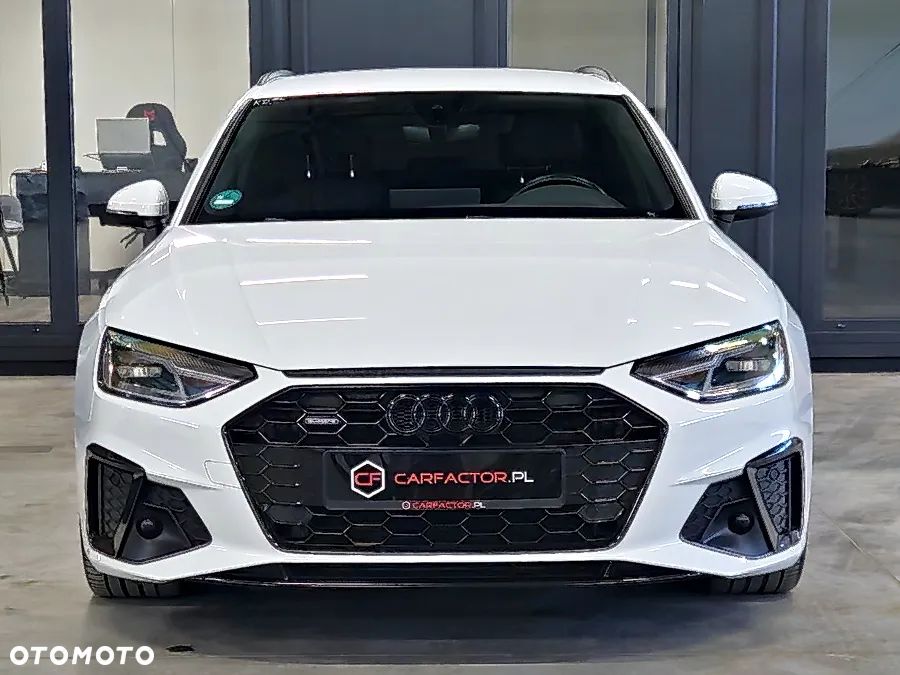 Audi A4 Avant 40 TDI quattro S tronic S line - 3