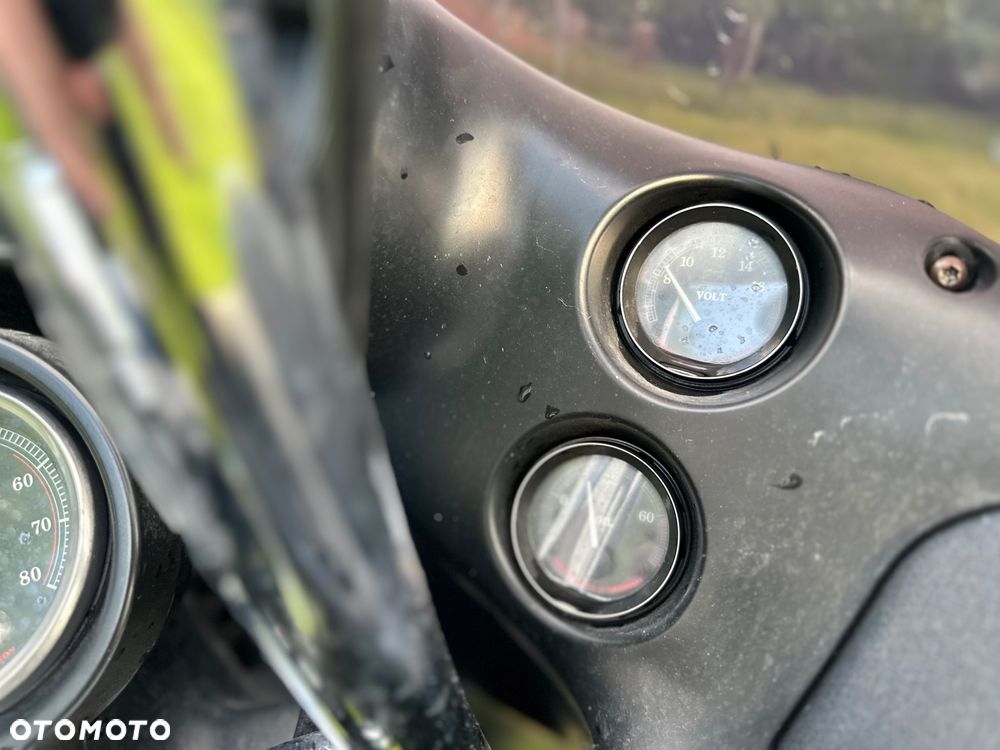 Harley-Davidson Touring Road Glide - 34