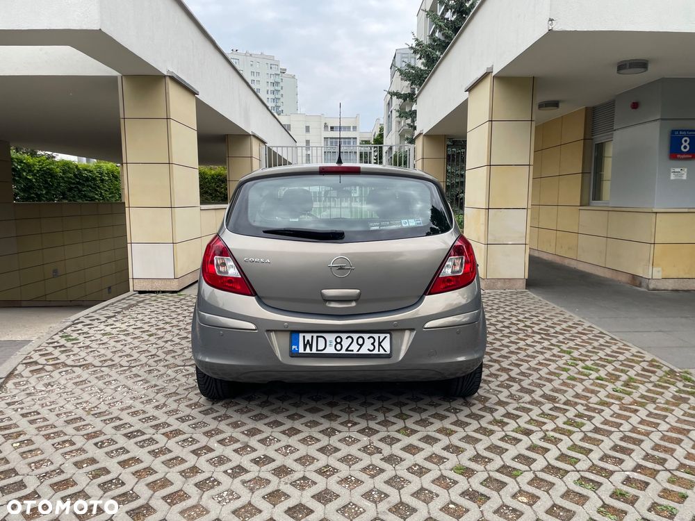 Opel Corsa - 7