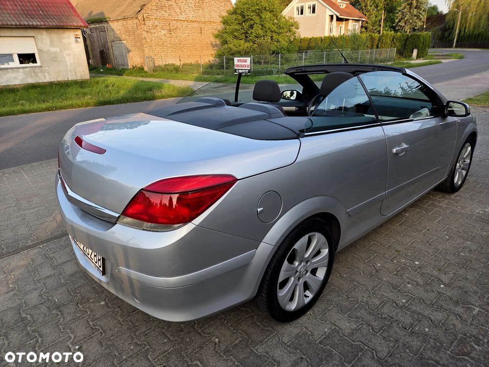 Opel Astra 1.8 Cosmo - 4