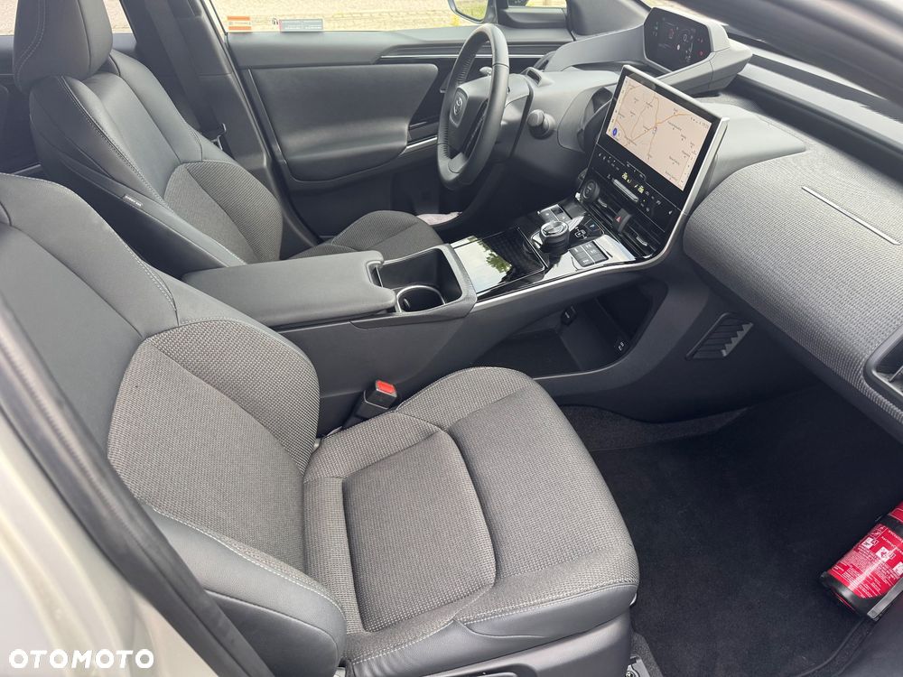 Toyota bZ4X 71.4kWh Prestige - 17