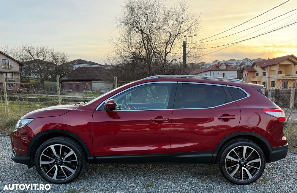 Nissan Qashqai 1.6 DCI TEKNA+ - 5