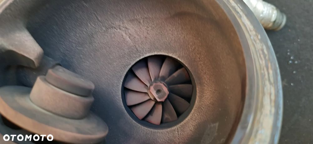 Turbina Turbosprężarka BMW Silnik B48 7637563 MFD 49477-02409 - 4
