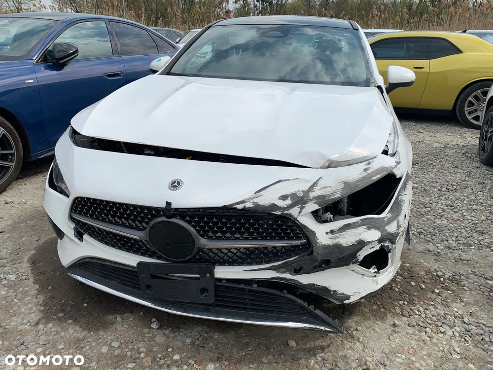 Mercedes-Benz CLA 250 4-Matic 7G-DCT - 4