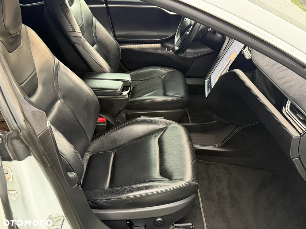 Tesla Model S 70D Allradantrieb - 11