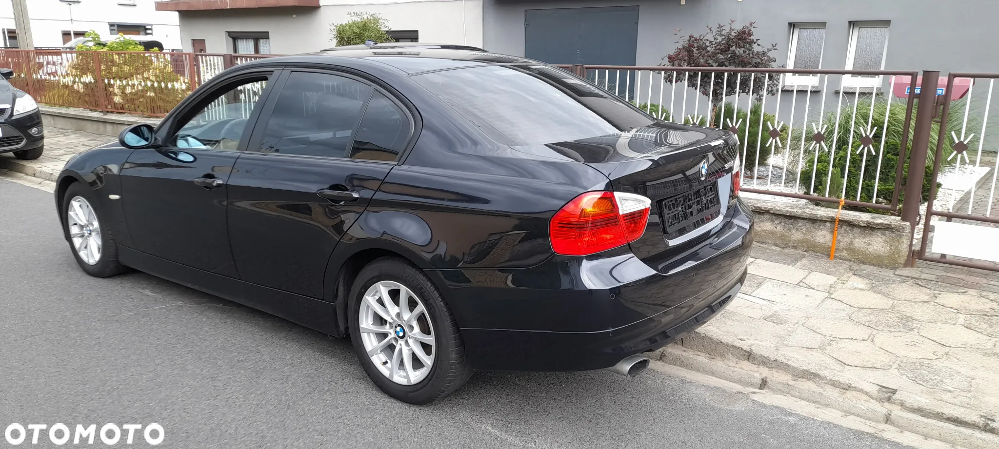 BMW Seria 3 318i Edition Exclusive - 9
