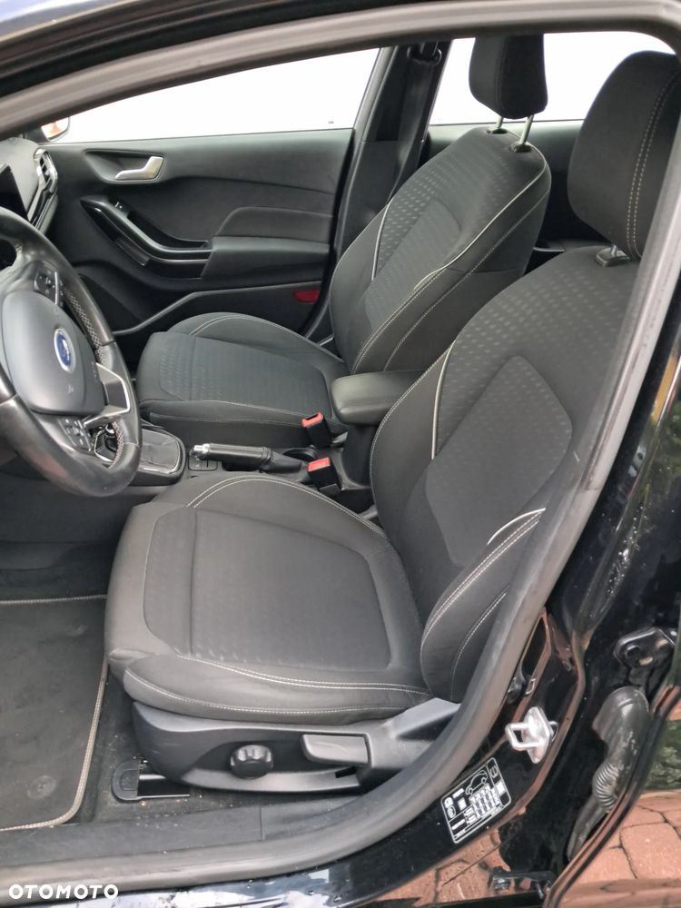 Ford Fiesta 1.0 EcoBoost S&S TITANIUM - 7
