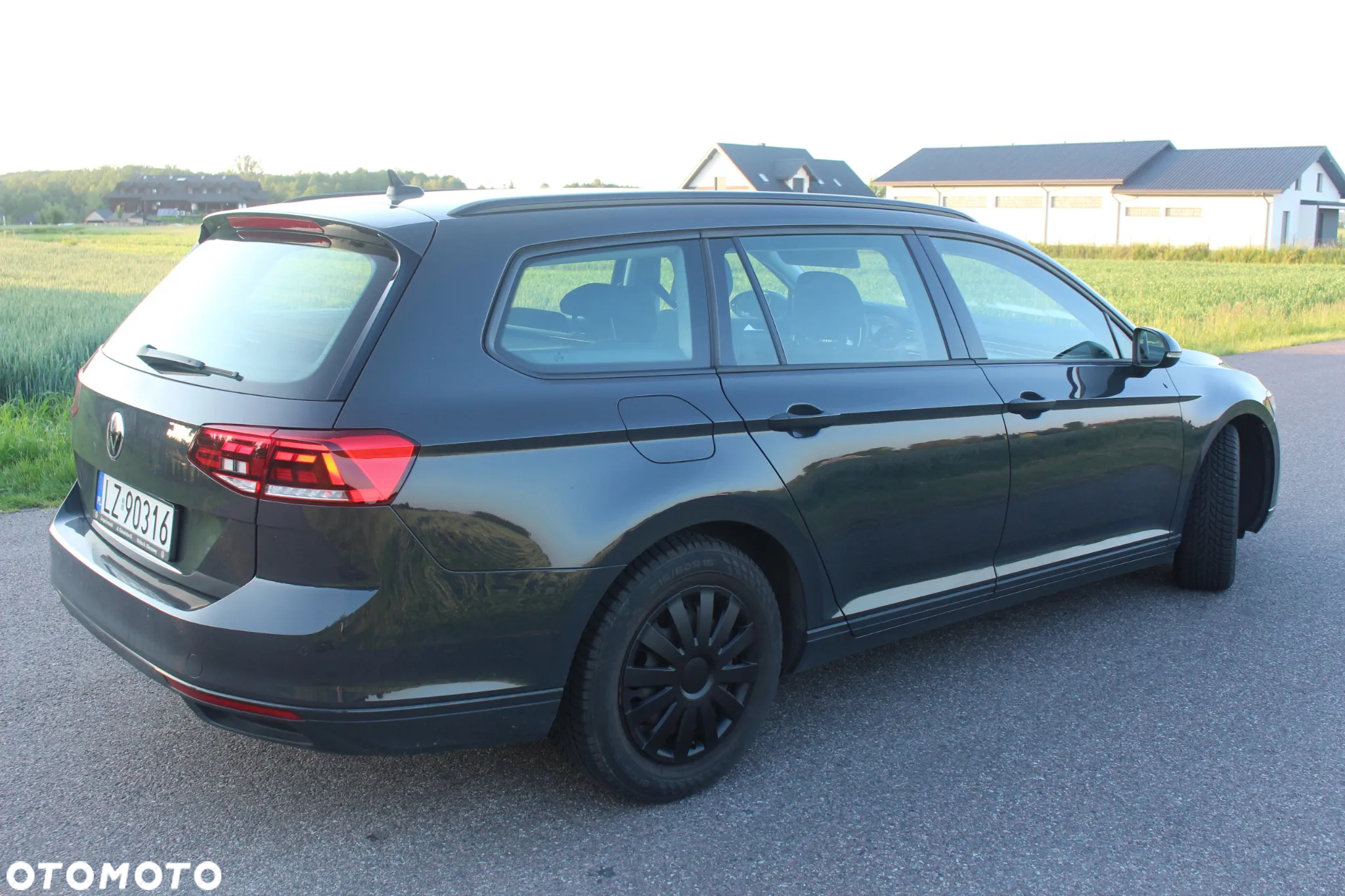Volkswagen Passat 2.0 TDI EVO Essence - 8