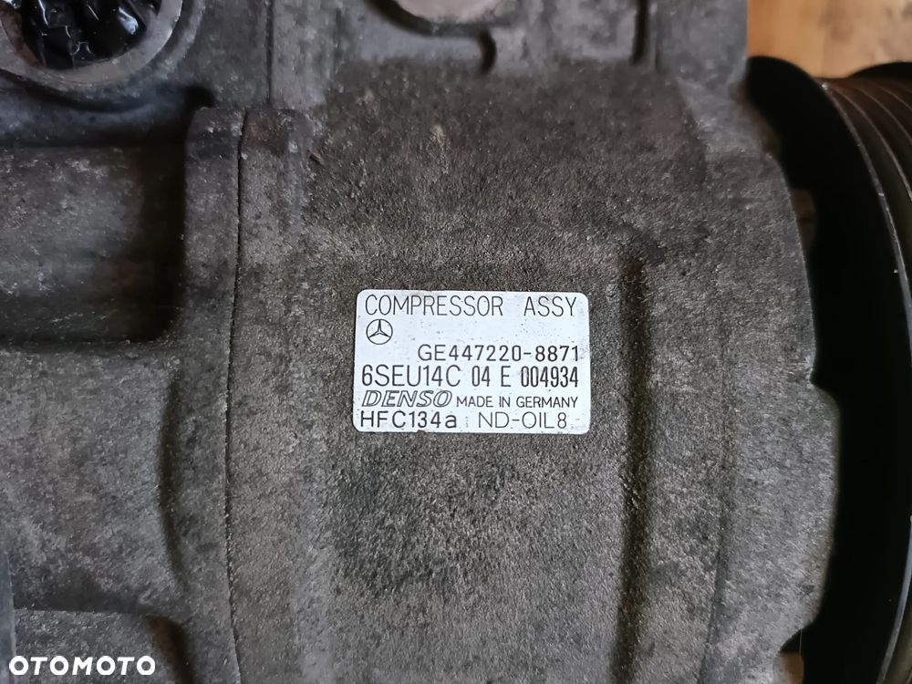 MERCEDES W168 97-04 1,4 B sprężarka kompresor klimatyzacji DENSO 447220-8871 * - 3