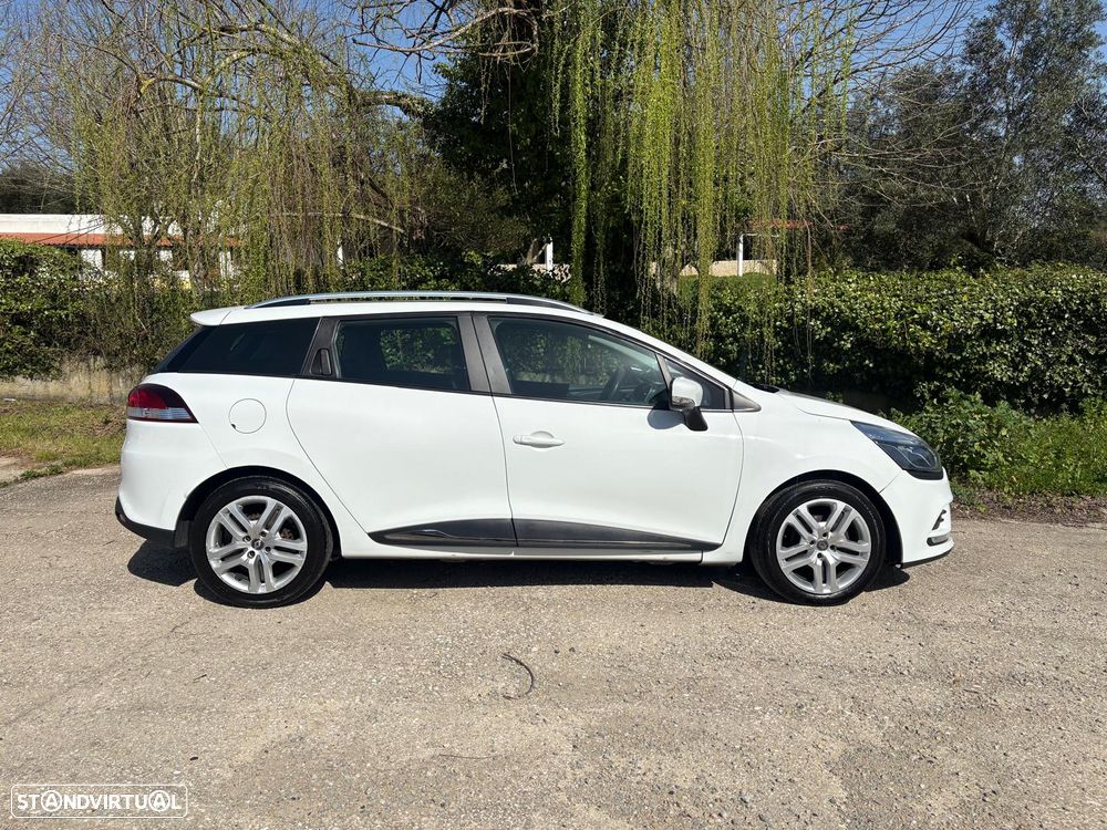 Renault Clio 1.5 dCi # - 46