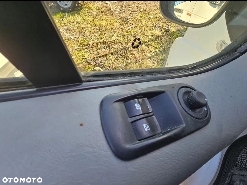 Renault Trafic Furgon /Blaszak Klima ! Bez Korozji ! Z Włoch  ! - 9