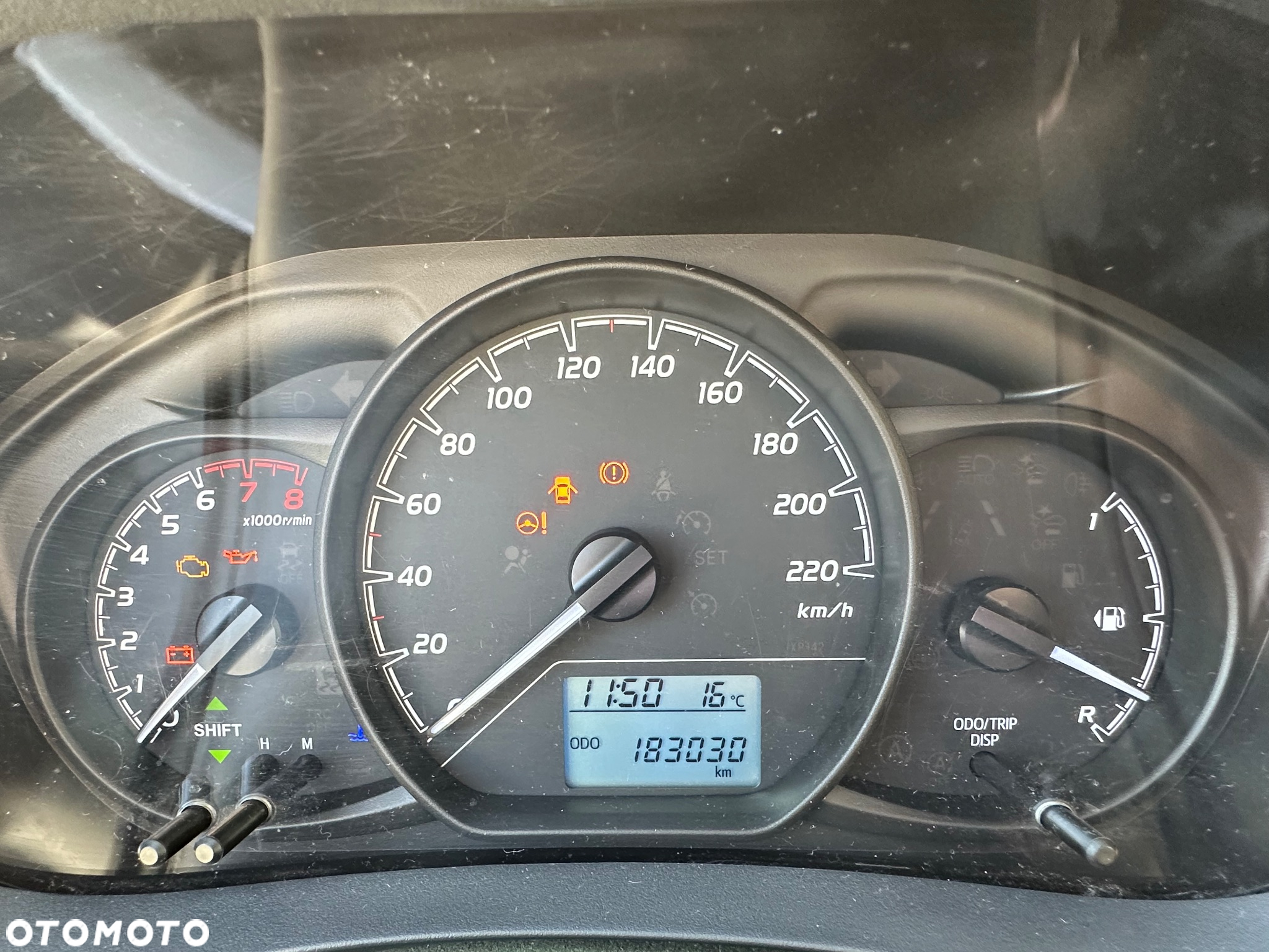 Toyota Yaris 1.0 Life - 23