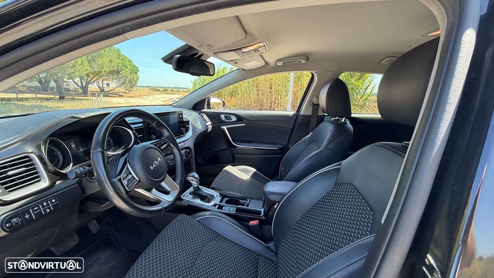 Kia XCeed - 13