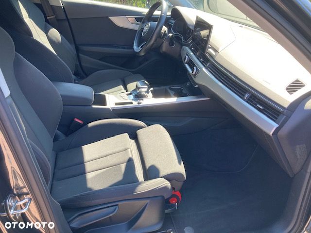 Audi A4 Avant 40 TDI mHEV Advanced S tronic - 7