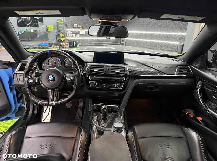 BMW M4 DKG - 19