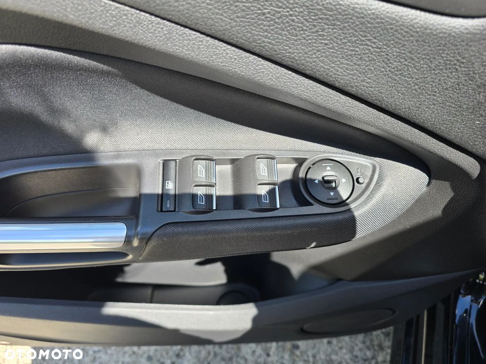 Ford C-MAX - 7