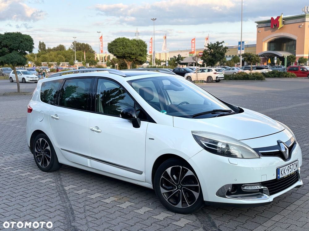 Renault Grand Scenic - 13