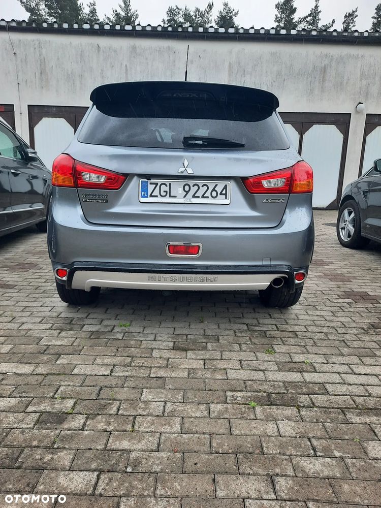 Mitsubishi ASX - 9