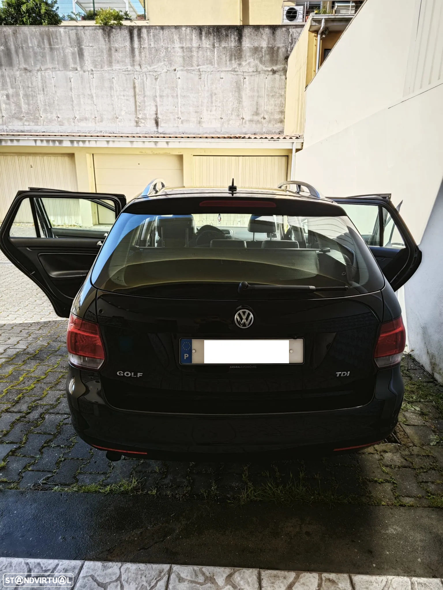 VW Golf Variant 1.6 TDi Highline DSG - 12