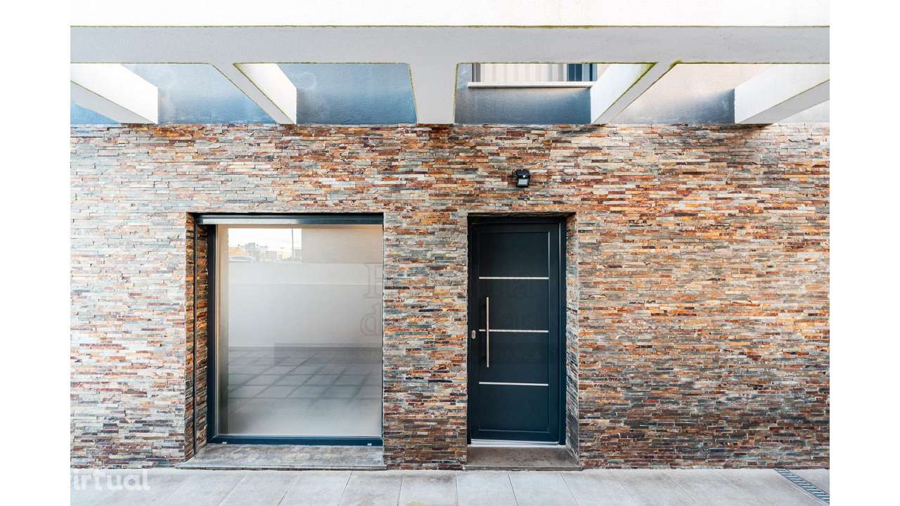 Moradia como nova em Fernao Ferro - Grande imagem: 3/47