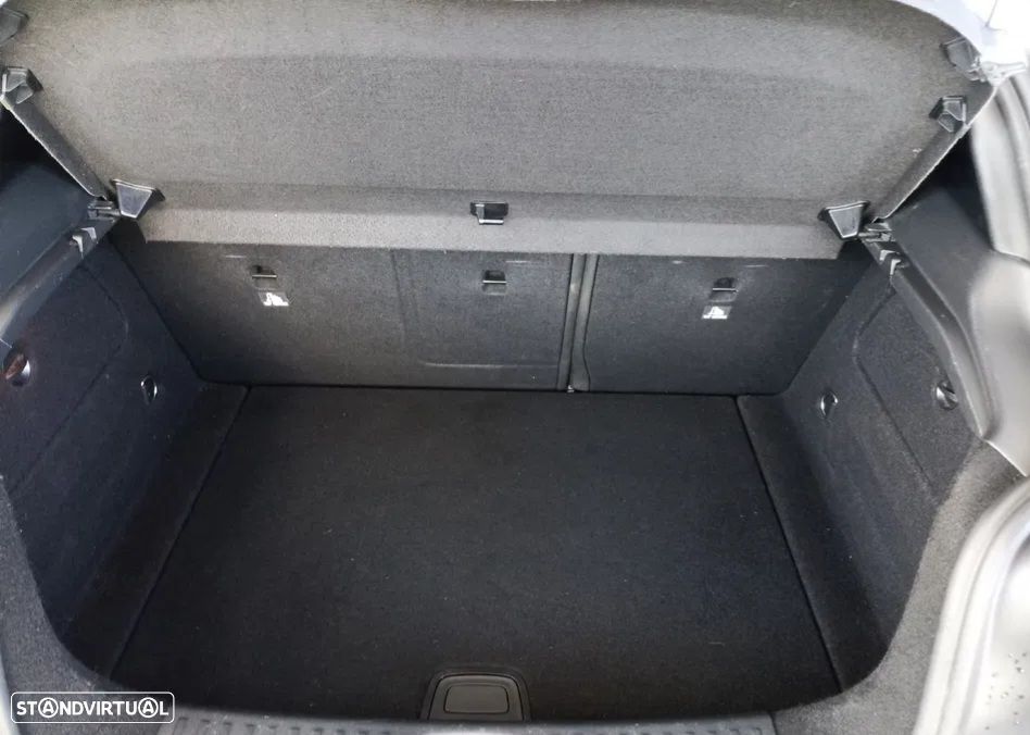 Mercedes-Benz A 180 d Fleet Pack Urban - 12