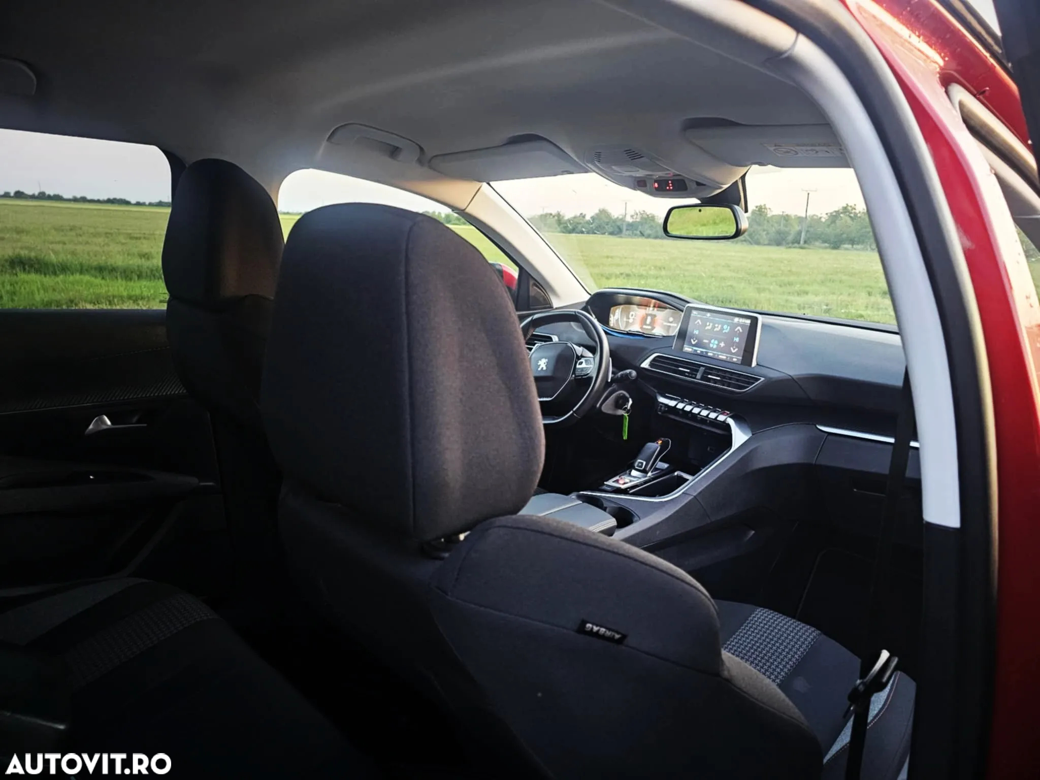 Peugeot 3008 1.5 BlueHDI 130 S&S EAT8 Allure - 12
