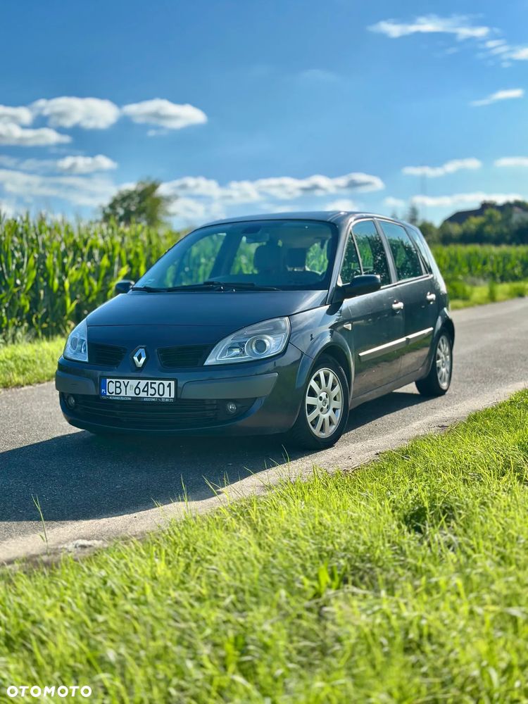 Renault Scenic 1.5 dCi Confort Privilege - 1