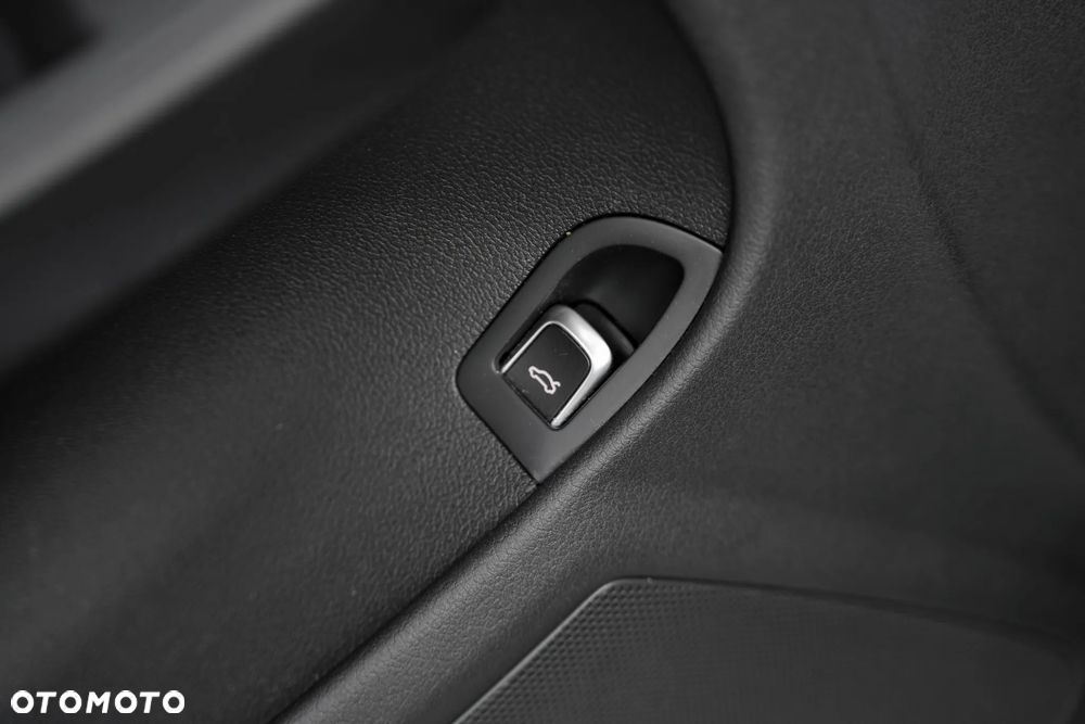 Audi A4 - 32
