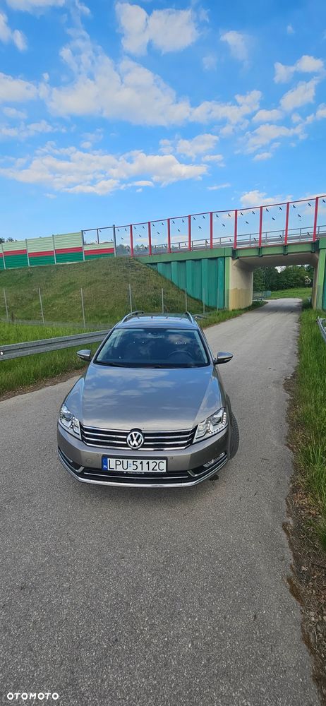 Volkswagen Passat 2.0 TDI 4Mot Highline DSG - 32