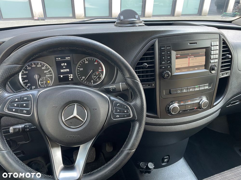 Mercedes-Benz Vito - 19