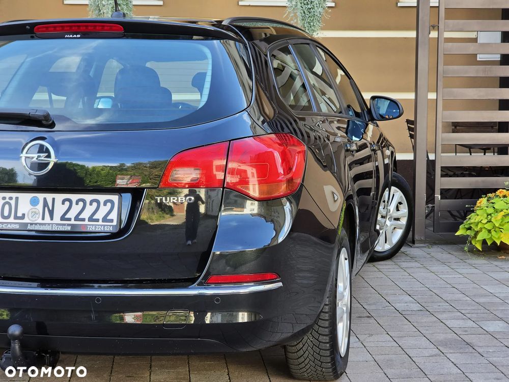 Opel Astra 1.4 Turbo - 23