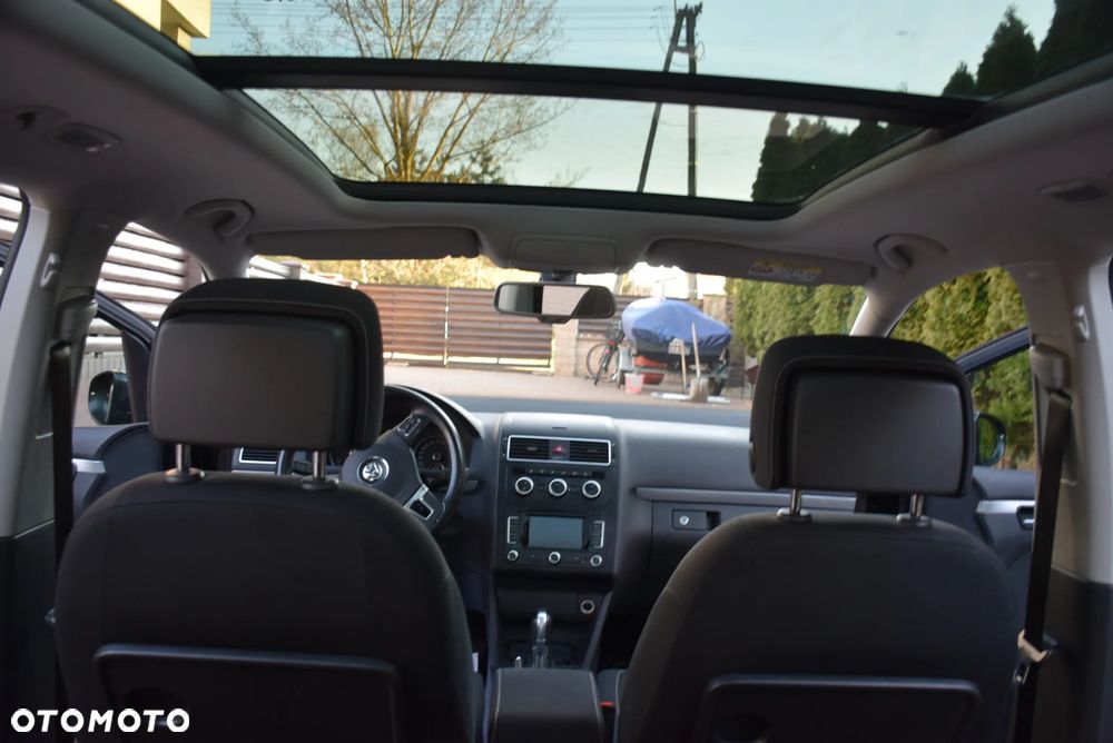 Volkswagen Touran 2.0 TDI DPF BlueMotion Technology DSG Cup - 21