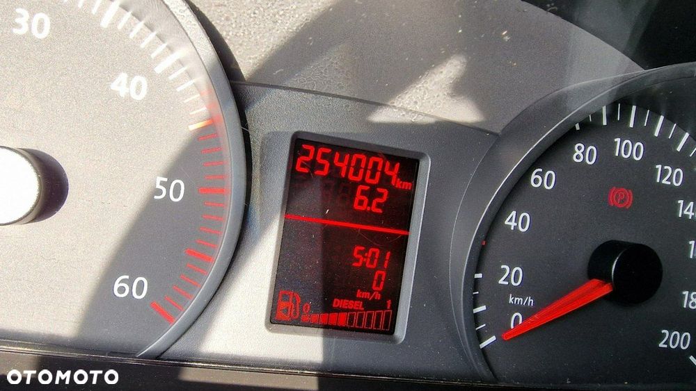 Volkswagen Crafter - 14
